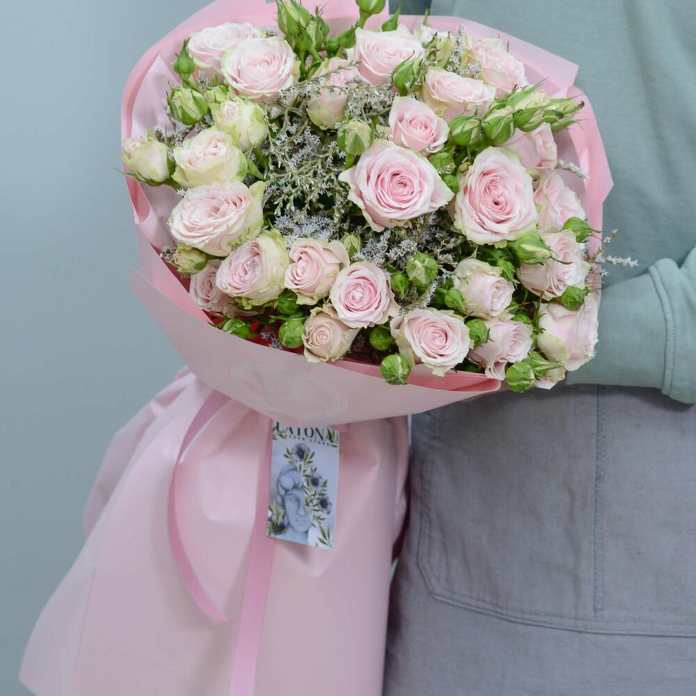 Букет ‹CLARA› кустовыми розами - Latona Flowers