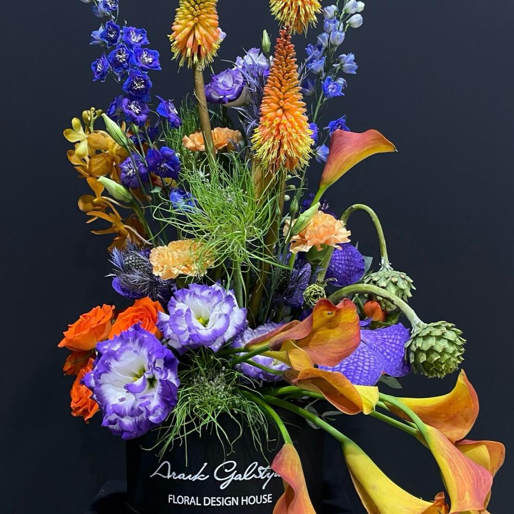 Цвeты в кoрoбкe